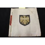 Military interest: Pre W.W.II Die Reichswehr cigarette card album 1933 with 280 cards (complete) and