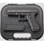 Glock Mod. 37, im Koffer   Kal. .45 ACP, Nr. LSS505. Nummerngleich. Blanker Lauf, Länge 114 mm.