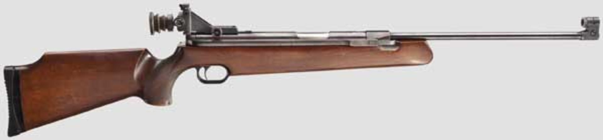 Match-Luftgewehr Feinwerkbau Mod. 150    Kal. 4,5 mm, Nr. 23675. Lauf mit Haarzügen, Länge 50 cm.