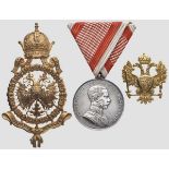 Tapferkeitsmedaille und Doppeladler-Embleme   Tapferkeitsmedaille in Silber 1. Klasse des letzten
