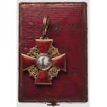 Orden der Heiligen Anna - Kreuz 3. Klasse im Etui   In Gold gefertigtes frühes Ordenskreuz um