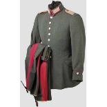 Felduniform um 1916 für Offiziere im Generalstab bzw. Veterinäre   Feldrock M 1910, eine ältere,