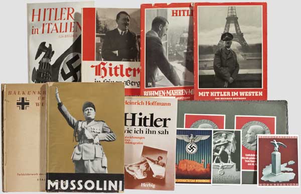 Bildbände von Heinrich Hoffmann und anderen Vier Bände Heinrich Hoffmann:"Hitler in seinen