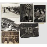 Joseph Goebbels - 25 Pressefotos Die PK-Aufnahmen größtenteils mit rs. angeklebter Bildbeschreibung,