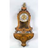 Uhr auf Wandkonsole im Barock-Stil, 19. Jh., geschweifter, 3-seitig verglaster Holzkorpus mit