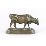 Isidore Jules Bonheur (1827-1901), bedeutender frz. Tierbildhauer, 'Petit Vache', patinierte Bronze,