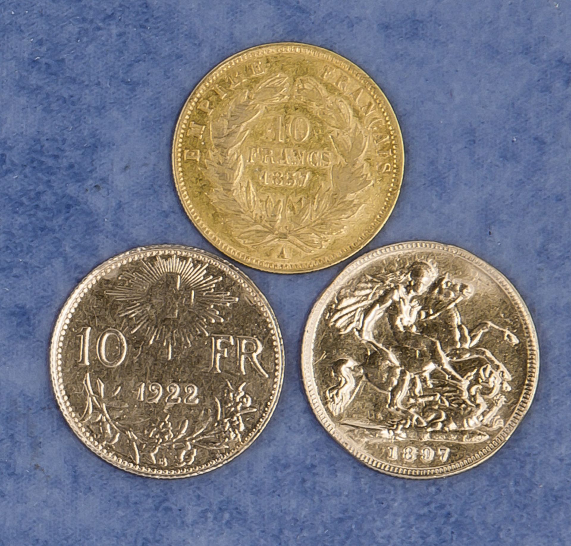 Konvolut 3 Goldmünzen GG 900/000 10 Franc 1922 B, 10 Francs 1857 A, England 1897 S HalfSovereign - Image 2 of 2