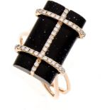 Onyx-Brillant-Ring RG 750/000 mit 2 Onyxcabochons, zus. 6,16 ct, 19 mm und 38 Brillanten,zus. 0,22