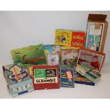 BOX OF VINTAGE TOYS AND GAMES TO INC. LO