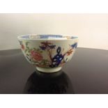 AN C18TH LOWESTOFT GREEN REDGRAVE PATTERN TEA BOWL (CHIP TO BASE) Condition Report: chip top base