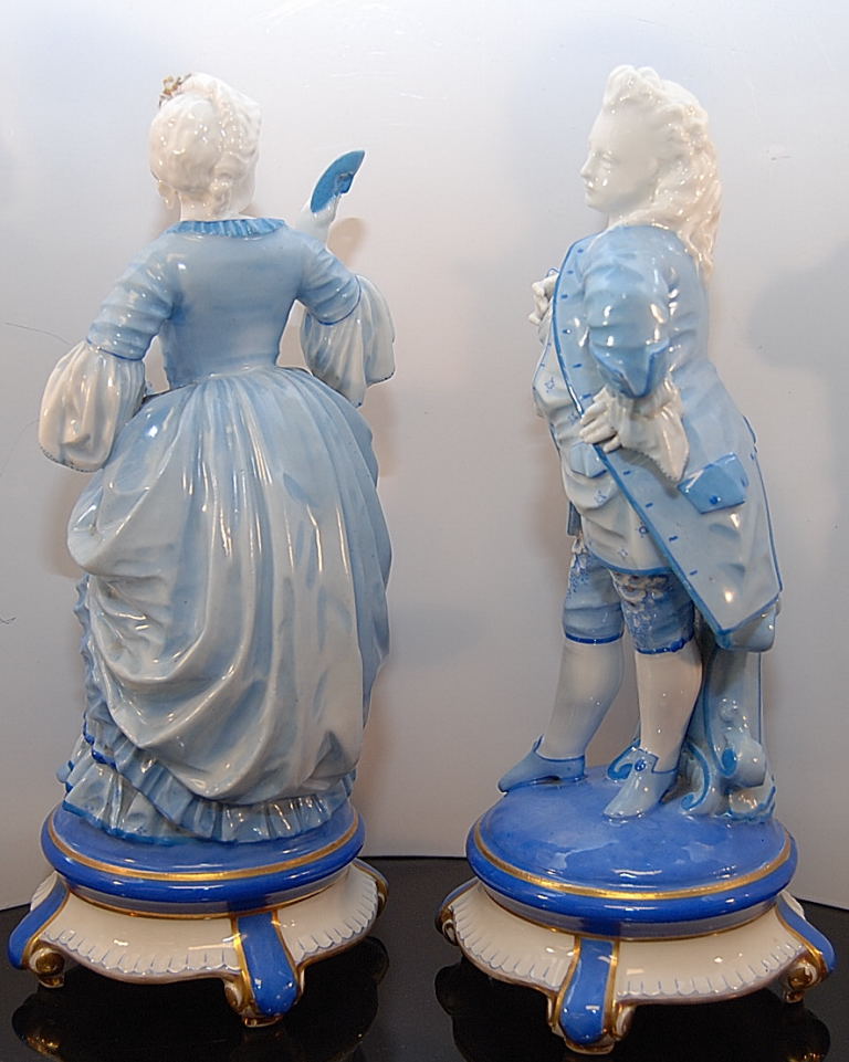 PAIR OF 19TH CENTURY VOLKSTADT BLUE AND - Image 5 of 10