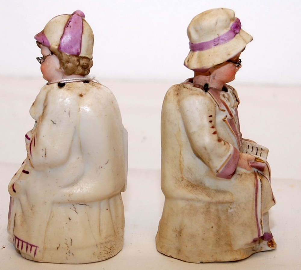 A PAIR OF VICTORIAN POTTERY NODDING GRAN - Image 6 of 8