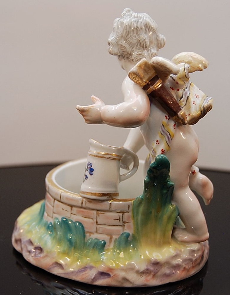 19TH CENTURY BERLIN CHERUB AT A WELL DIS - Image 6 of 10