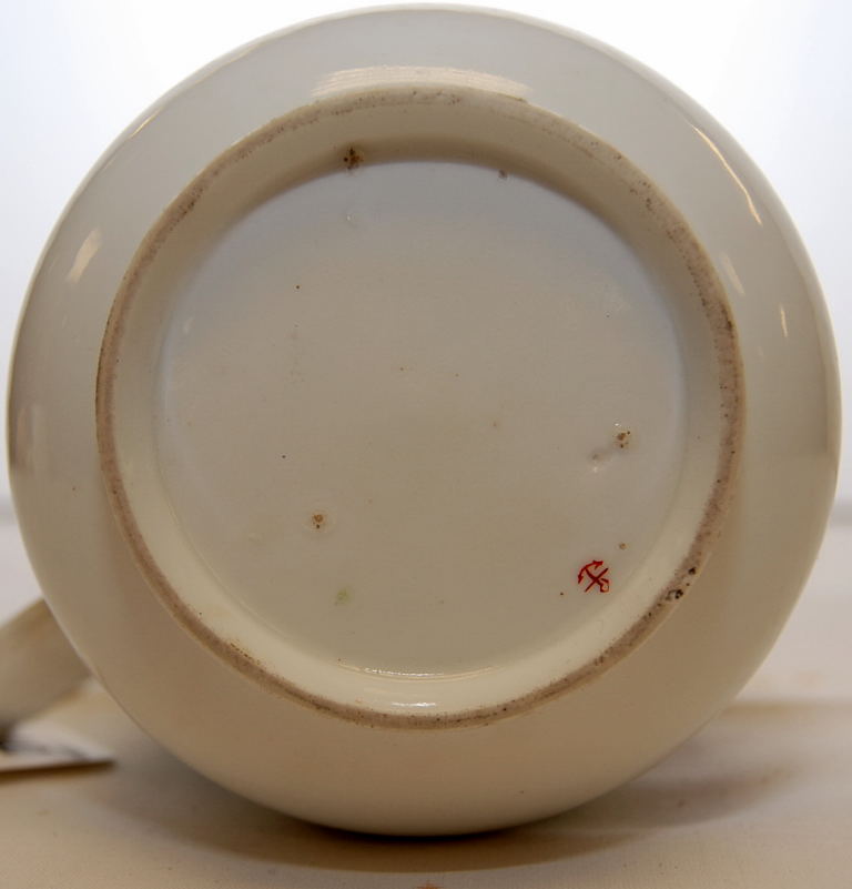 A CHELSEA PORCELAIN TANKARD, FINELY PAIN - Image 9 of 10