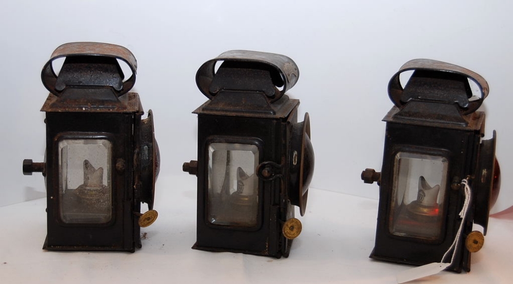 3 VINTAGE SIGNAL SPIRIT BURNING LAMPS WI - Image 3 of 6