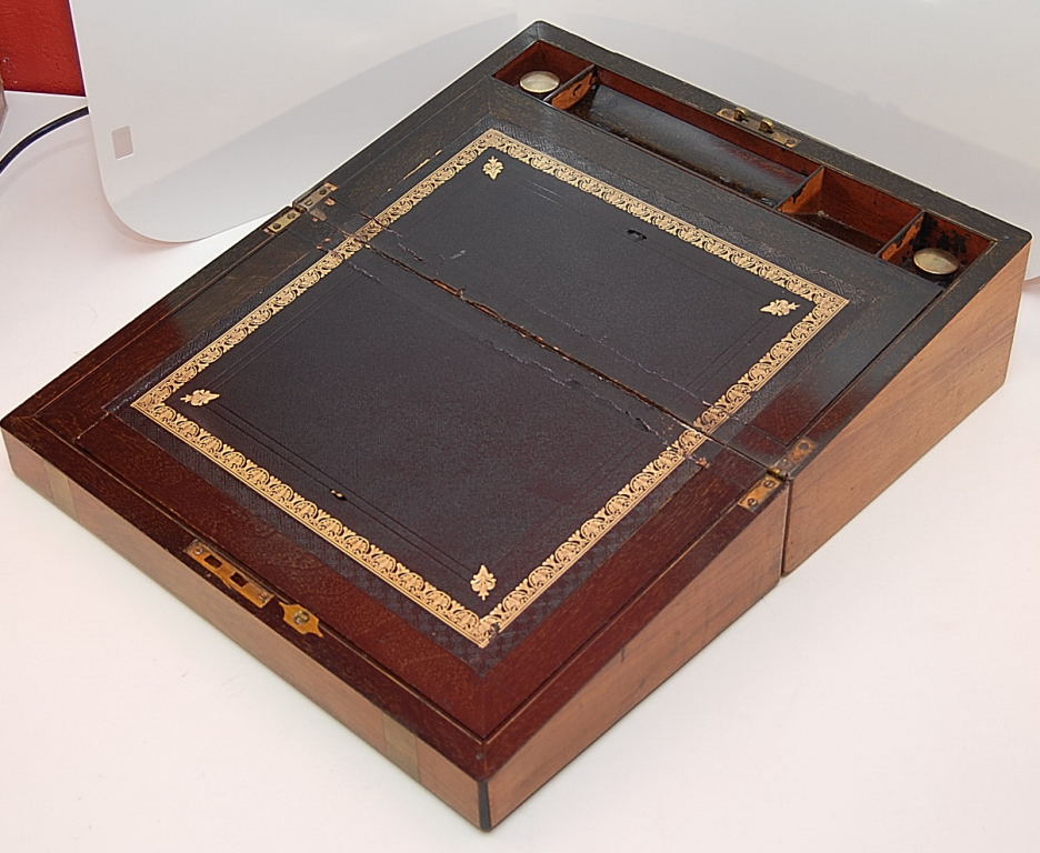 WALNUT BRASS BOUND WRITING BOX WITH FITT - Image 3 of 4