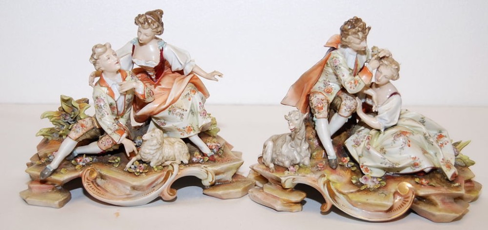 A PAIR OF 19TH CENTURY CONTINENTAL PORCE - Image 6 of 10