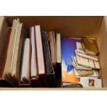 BOX WITH VARIOUS IN SIX ALBUMS or STOCKB