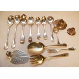 A QUANTITY OF OLD PLATED FLATWARE TO INC