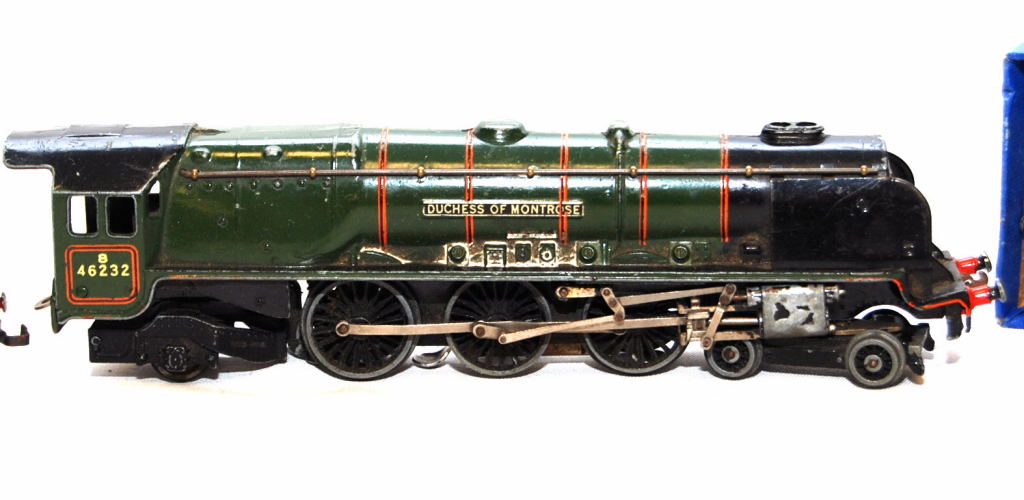 HORNBY "DUCHESS OF MONTROSE" OO GAUGE TR - Image 2 of 4