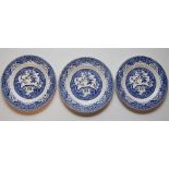 3 BLUE AND WHITE WILLOW PATTERN PLATES