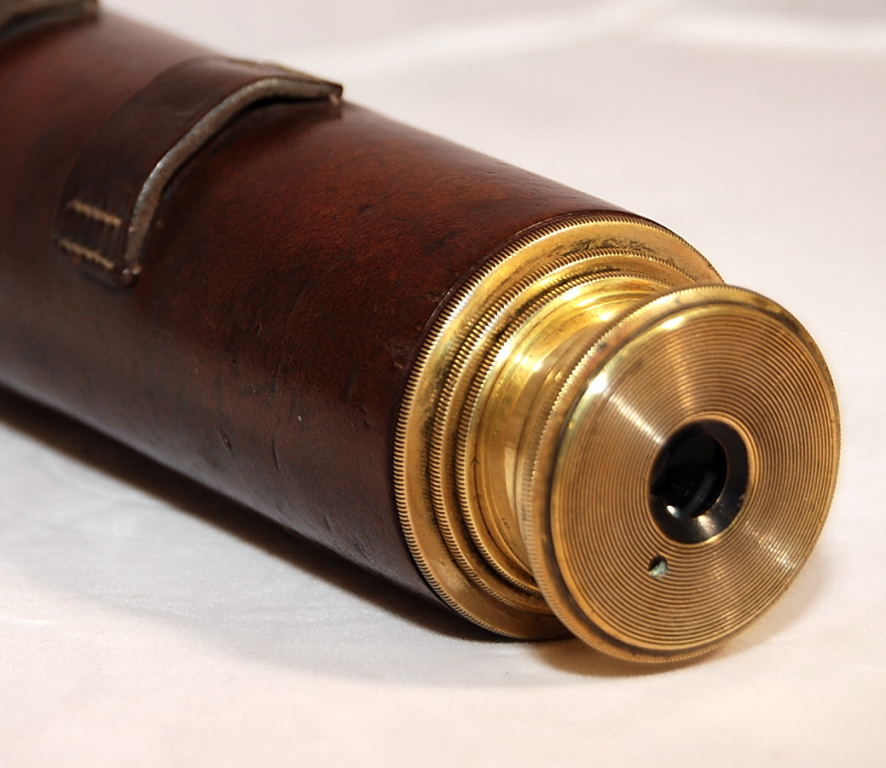 ANTIQUE TELESCOPE BY A.G. PARKER AND CO. LTD - Image 5 of 10