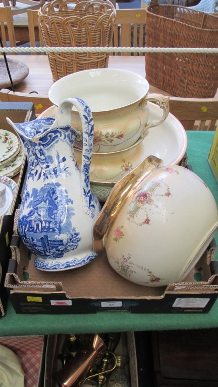 A 19th century blue and white transfer printed jug, and other Victorian ceramics