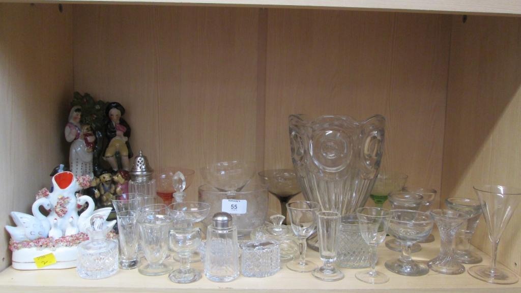 A mixed lot of decorative ceramics and glassware