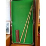 Vintage Childs table top snooker table with cues and scoring board