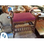 Edwardian Walnut Adjustable Piano seat with turned gallery and stick supports