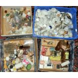 Four boxes of various vintage ceramic and wooden dolls house furniture/fittings