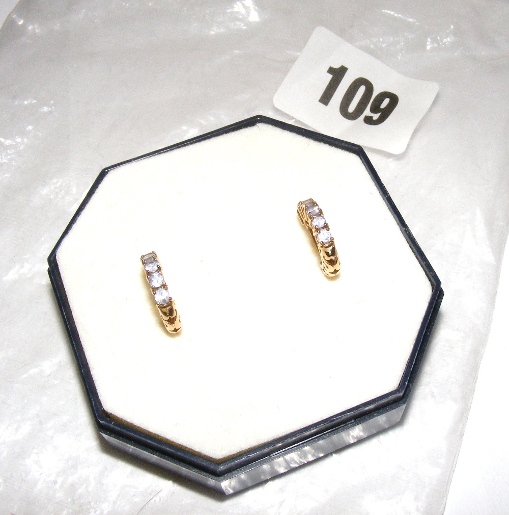 A pair of 9ct gold & tanzanite ear rings