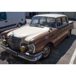 Marque :MERCEDES Type :230 S Année : 03/1966  Couleur :Beige / brun Compteur : Immatriculation :CY