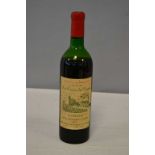 1 Blle	CH. LA CROIX DU CASSE	Pomerol	1971	 Et. un peu tâchée (2 petites déchirures). N : mi/bas