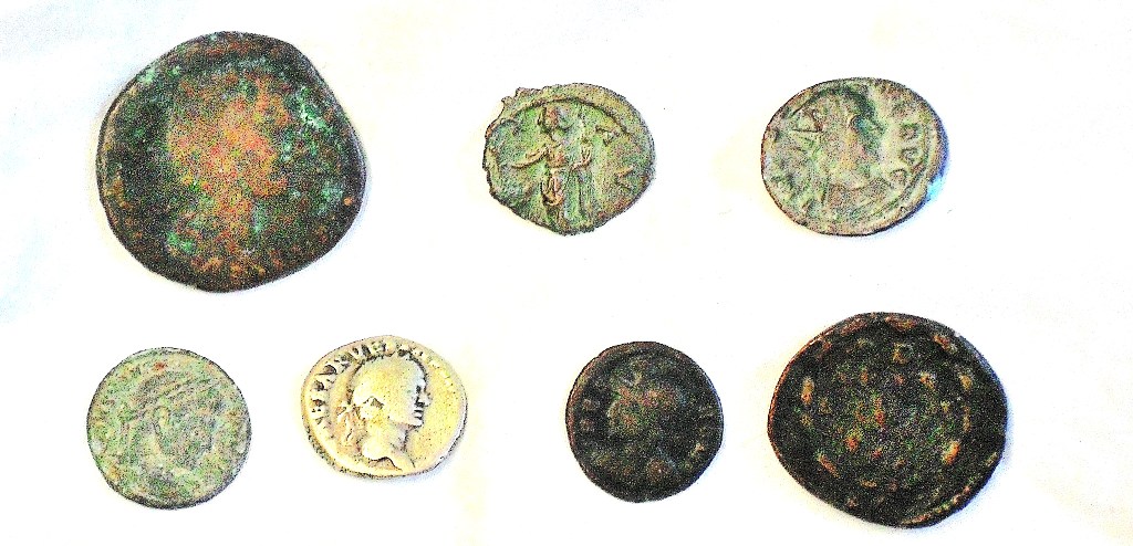 Roman Mixed range bronze (6) + silver Denarius.