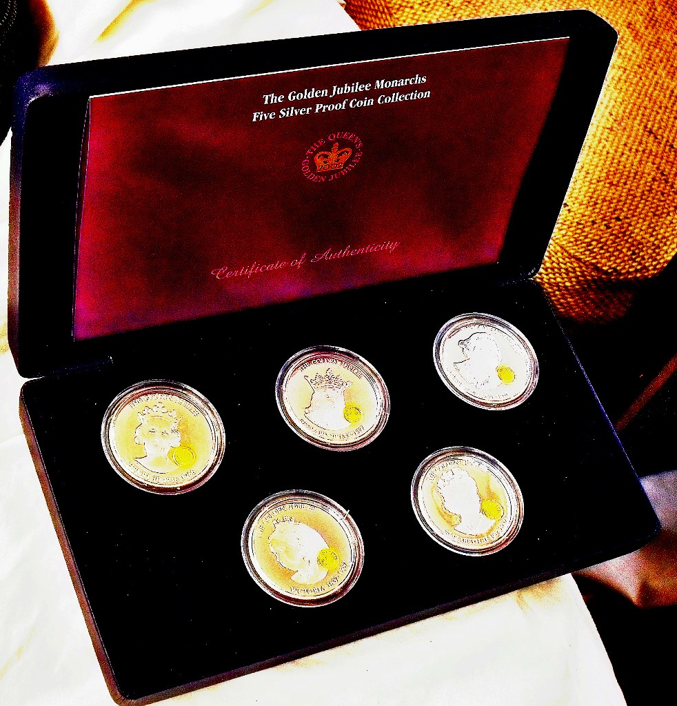 Crowns Of Golden Jubilee Monarchs (5) Silver Proofs. Each 28 Grams Silver. Retail 250.