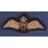 WWII RAF Pilots wing commanders cloth patch. Small version as worn by Polish and Czech pilots who