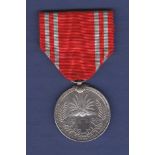Japanese issue Red Cross medal, as awarded to those who assisted in helping those who were injured