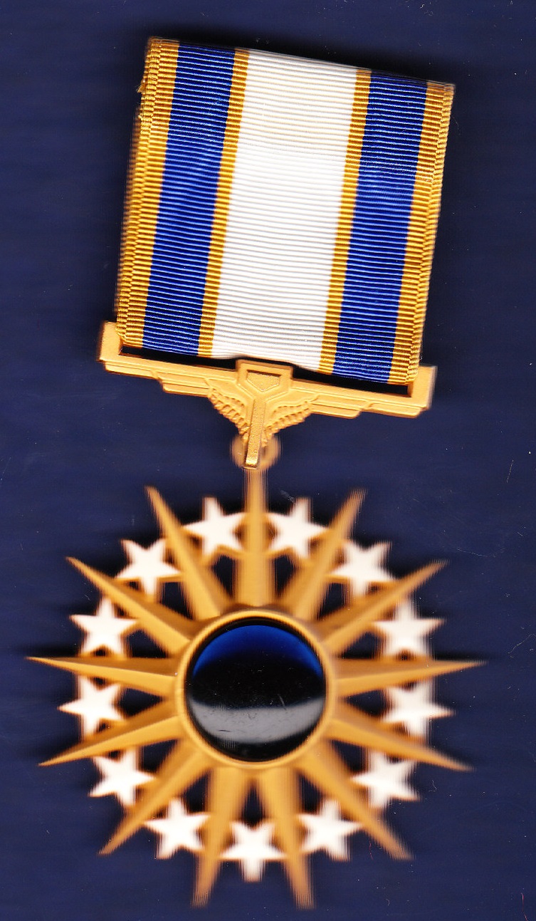 USA Air Force Distinguished Service Medal. An excellent looking American medal. GVF