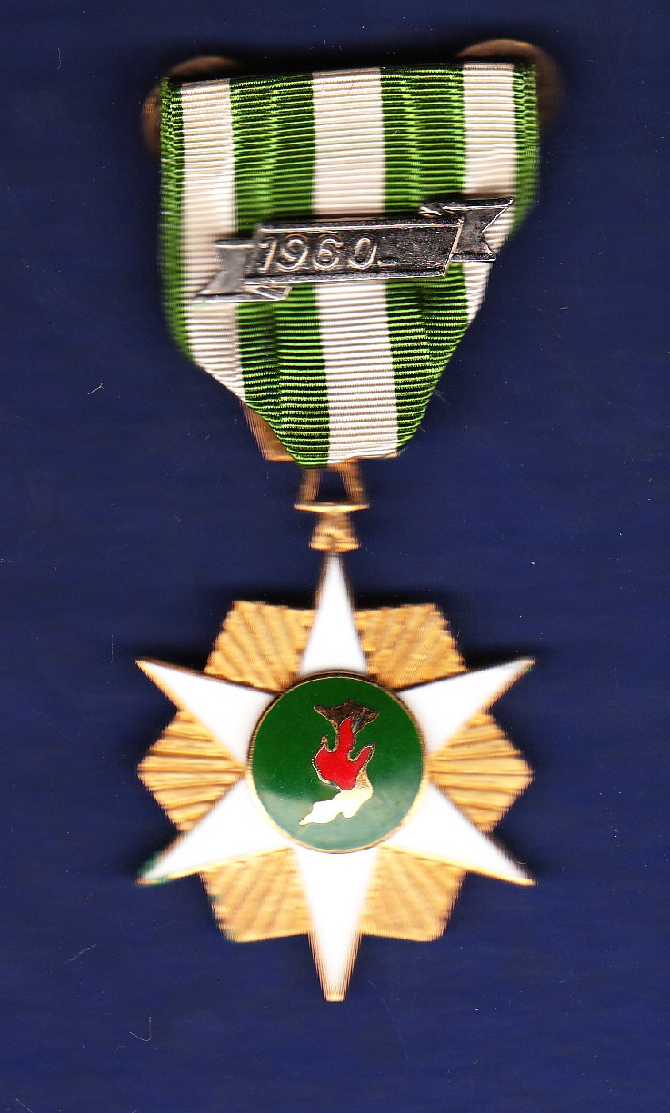 USA Republic Of Vietnam Campaign Medal with 1960 clasp. GVF