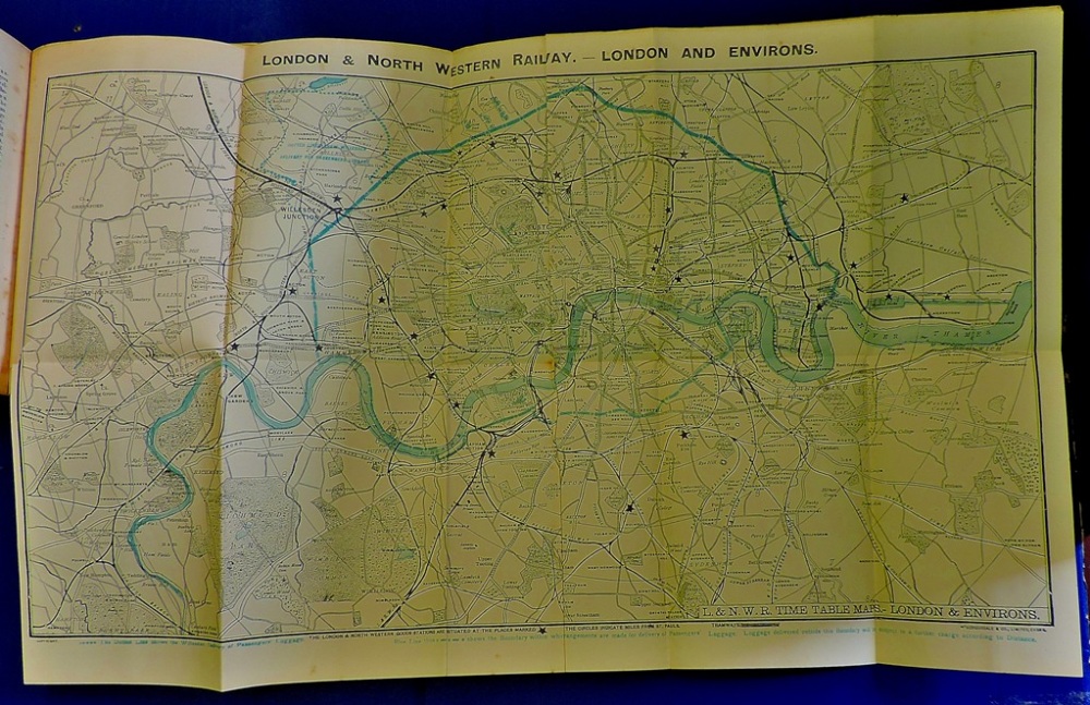 Railwayana - 1909 The Official Guide to the London and North Western Railway Illustrated. - Image 6 of 8