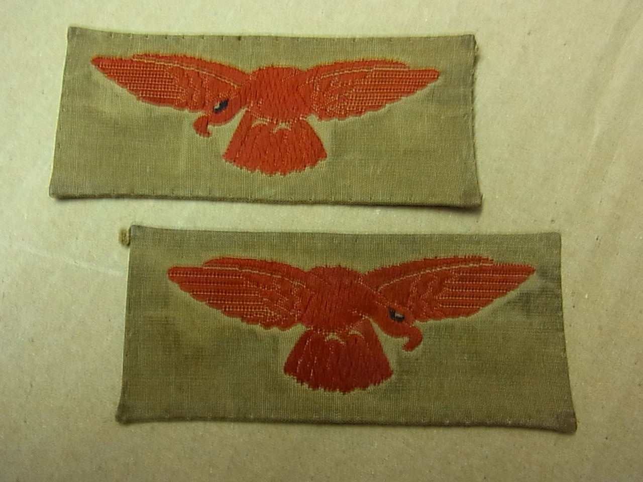 R.A.F. Tropical Uniform Shoulder Flash Pair, good to be used to complete a uniform.