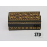 TUNBRIDGEWARE, attractive "Tumbling Blocks" pattern, rectangular ring box