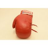 Signed Boxing glove by Dave Courtney (OB