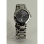 Ladies Gucci 500m Stainless Steel Watch - no box or papers fully working with date
