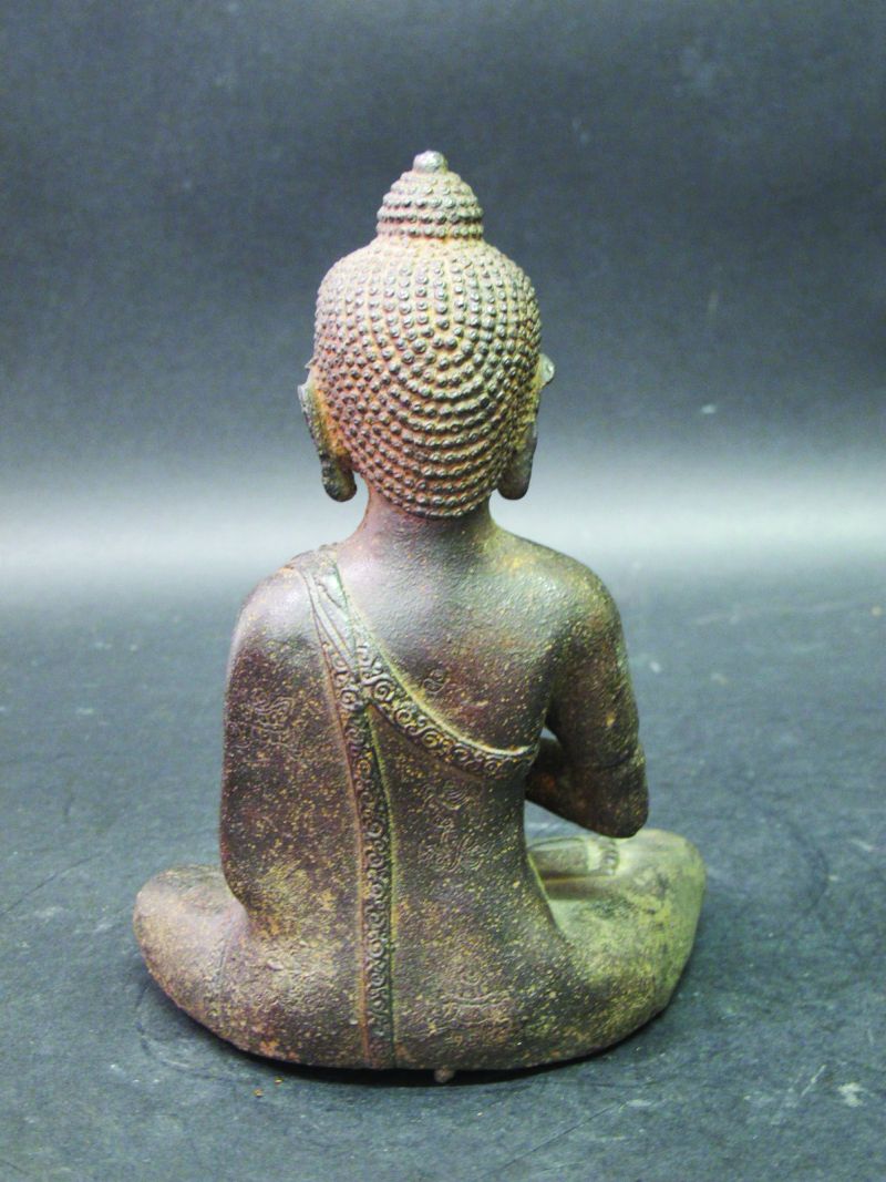A CHINESE MING DYNASTY CAST IRON FIGURE OF BUDDHA, 16th Century, seated in meditation, the hems of - Image 2 of 3