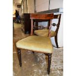 A PAIR OF 19TH CENTURY MAHOGANY BAR BACK DINING CHAIRS.