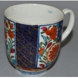 A GOOD EARLY WORCESTER JAPAN PATTERN CUP with Chinese blue mark.