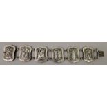 A GOOD QUALITY 19TH/20TH CENTURY CHINESE SILVER BRACELET BY WANG HING, circa 1900, the six