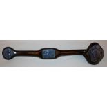 A GOOD QUALITY CHINESE LAPIS & WOOD SCEPTRE, with three finely carved and variously shaped inset